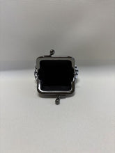 画像をギャラリービューアに読み込む, ピルケース GAMAGUCHI
